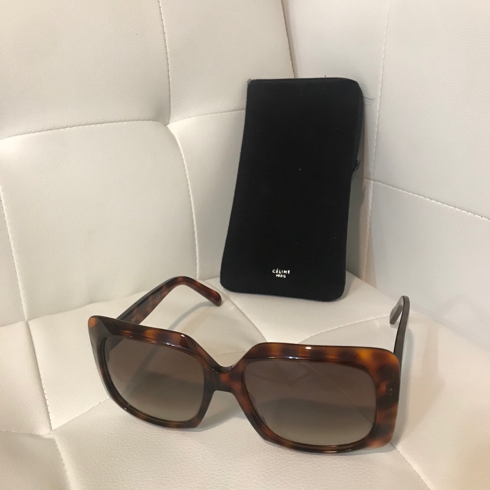 COPY - CELINE oversized S096 sunglasses!!!!!!